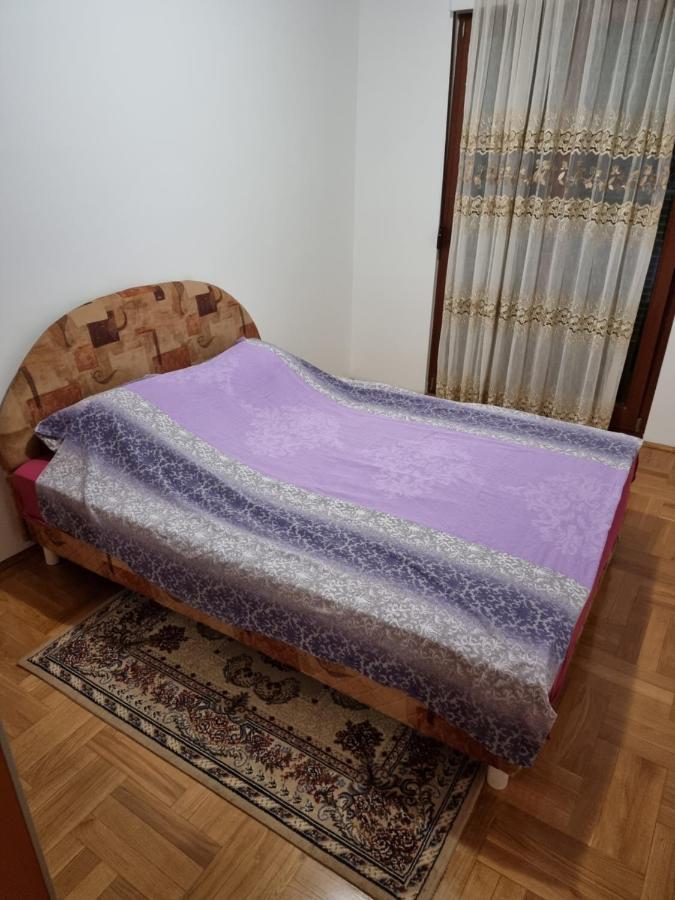 Oksana Apartment Ποντγορίτσα Εξωτερικό φωτογραφία
